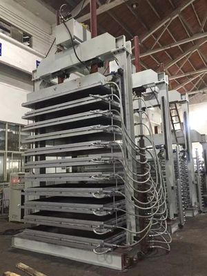 Máquina automática de moldagem de espuma com 150 mm de distância entre as camadas